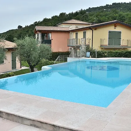 Residenza Alle Torri With Pool Torri Del Benaco